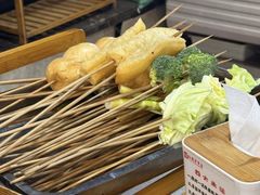 -成都玉林串串香火锅(三八店)