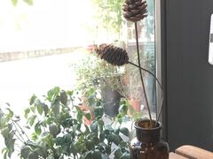靠窗位-Home Cafe(水榭春天店)