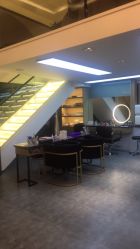 -诗悦发型烫染SALON