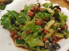 -亿牌牌东北烧烤(怀特店)