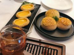 酥皮叉烧包-白天鹅宾馆-宏图府餐厅