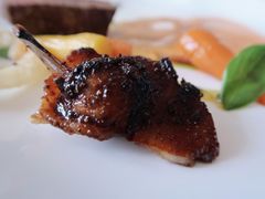 碳烤乳鸽，甜豆，旱金莲醋汁-Jean Georges