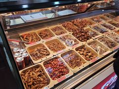 -绝味鸭脖(龙阳路生活广场店)