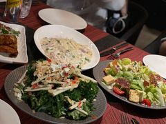 羽衣甘蓝沙拉-WOLFGANG PUCK KITCHEN & BAR(迪士尼小镇店)