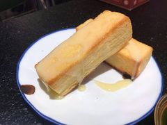 烤吐司-何妹湿辣牛肉·粤式烧烤砂煲(桂雅路店)