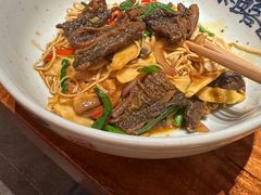 -李犟大爆鳝面·手工蟹黄包(湖滨西湖店)