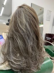 -HG美发设计沙龙