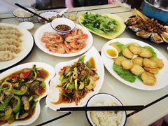 -覃记海鲜美食餐厅