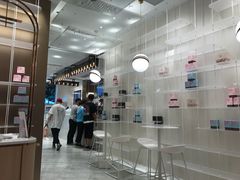 -奈雪的茶(华侨城创意园店)