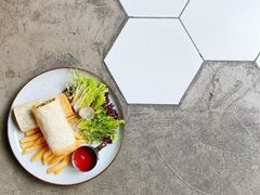 牛油果鸡肉卷-Maxpoint Kitchen 西餐咖啡(乐峰广场店)