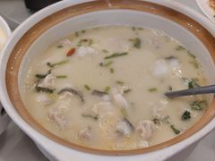 浓汤鱼片馄饨-留芳·文旅古月楼(老街店)
