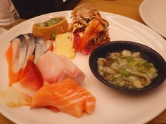 -怡咖啡海鲜自助餐厅(浦东香格里拉店)