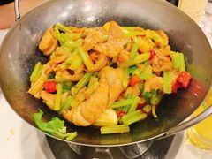 干锅肥肠-新新湘菜馆(新中街二条店)