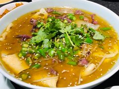 黔江藤椒鸡杂-景笙毋米粥底火锅(20年老字号)