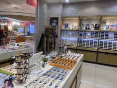 -标准眼镜·蔡司官方授权店(塘沽远洋未来汇店)