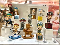 -泡泡玛特POPMART(蓝色港湾店)