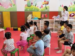 -海天商务大厦-地上停车场