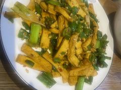 -牛八宝桂林米粉(八里庄店)