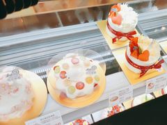 -花花卷卷·鲜食蛋糕(静安久光百货店)