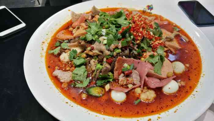 打分    /人 是我喜欢的冒菜!点了中辣,4人份.