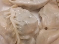 -方国老头包子·39年威海本地老字号•小船海鲜疙瘩汤