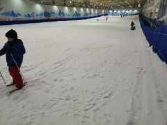 -乔波室内滑雪场