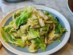 手撕圆白菜-懒人盐府人家(航天桥店)