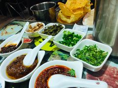 -丫丫汤膳打边炉(宏府408坊店)