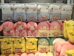 -反斗乐园π·电玩·高空拓展·蹦床(龙华天虹店)