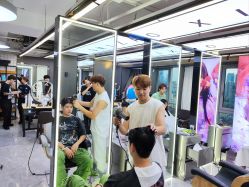 -藤野造型烫发染发