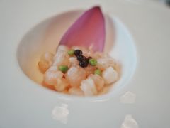 豌豆水晶虾仁佐鱼籽醋-君来湖滨饭店·渔餐厅