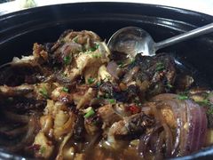-乡巴佬鼎锅饭