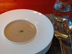 -MONICH牛排融合餐厅(和义大道购物中心店)