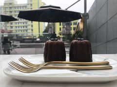 -UNI UNI(环亚凯瑟琳店)