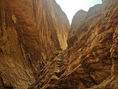 -天山神秘大峡谷