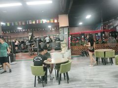 -星动力健身俱乐部(新塘店)