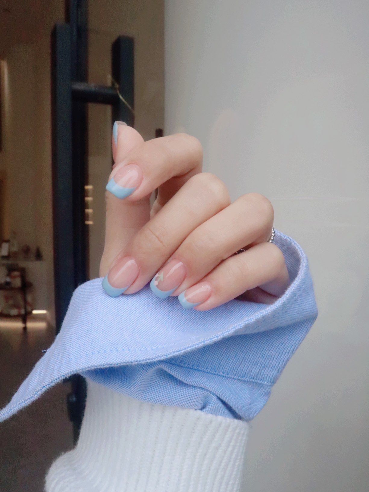 太喜欢我的天蓝色法式美甲🔵