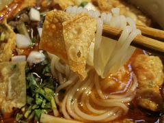 -丽丽三鲜螺蛳粉(田林路店)