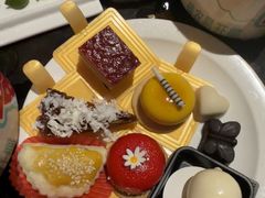 -半岛翡丽海鲜自助餐厅(观风亭店)