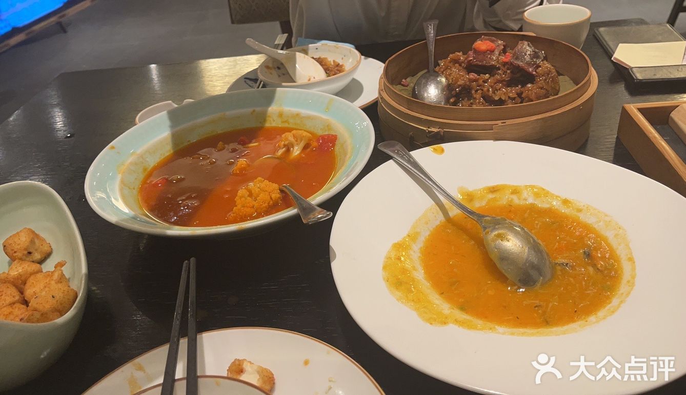 香格里拉美食狂欢：吃货的天堂