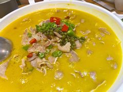 酸汤牛舌-宴小馆·小海鲜青岛菜(五四广场店)