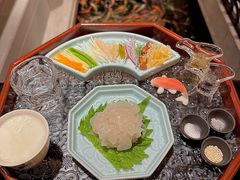 -龙悦湾酒家·八阵鱼生·渔人码头店