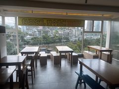 -包整·丝娃娃(一览甲秀楼风景店)