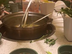 -润园四季椰子鸡火锅(海上世界店)