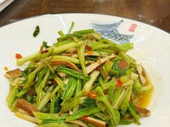 -缘来聚·徽菜名店(黄山宏村店)