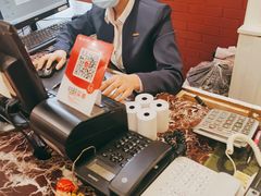 -爱客得牛排海鲜烤肉·火锅自助(春熙路黑金好店)