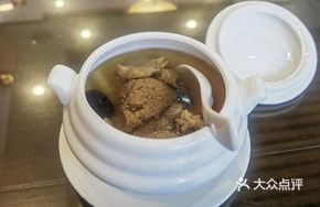 Honey Mushroom and Polygonatum Stewed Pork Bone