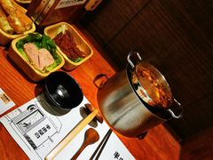 -独食火锅·半米屋台(直营总店)