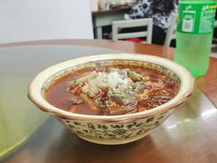 -胡子饮食店
