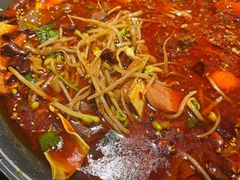 -麻六记(凤凰汇店)